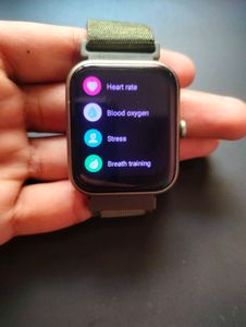Boat Xtend Smart Watch with built-in alexa