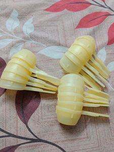 Multipurpose Cream Colour Spoons
