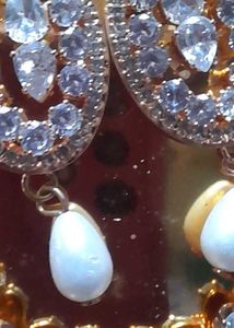 A.D diamond necklace set