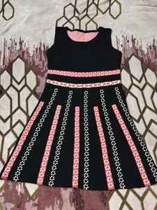 Cute Black &amp; Pink Dress for winter