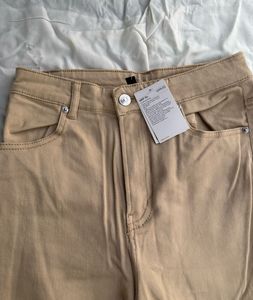 H&amp;M Beige NEW WITH TAG Wide Leg Jeans