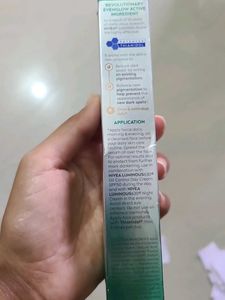 Nivea Luminous EvenGlow Oil Control Serum