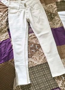 White Jeans (10-13 years old)