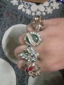 Rhinestone Statement Rings (Set of 4)