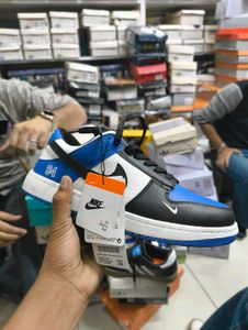 Nike Sneakers - New with Tag