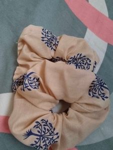 Multicolour Scrunchies
