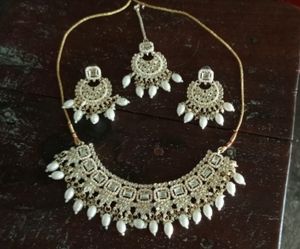 Choker Set