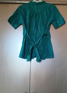 Green V-Neck Top - L/XL Size