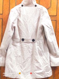Free Delivery 💥Formal/Casual White Coat 🧥