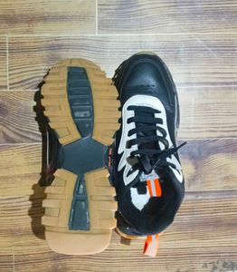 Men Shoes