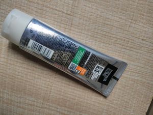 Garnier Bright Complete Vitamin C Serum Cleanser