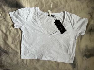 V Neck Crop Top
