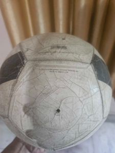 Nike Pitch Team Soccer Ball