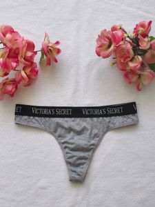 Victoria&#39;s Secret : Beautiful Set