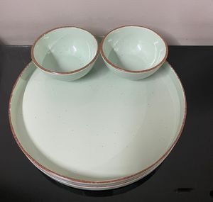 Dinnerware Set - Green