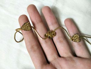 3 Neckpiece And 1 Shokband