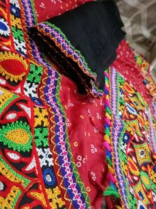 Embroidered Red 3-Piece Outfit