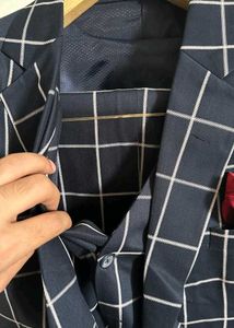 3 piece Men&#39;s suit