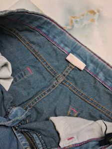 Cute Embellished Denim Jeans With Stones