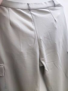 Wide Leg Pleated Trousers (With Pockets)