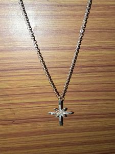 Elegant Pendant Chain