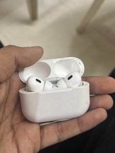 Airpods Pro 1 ( 30 db Noice Cancellation)