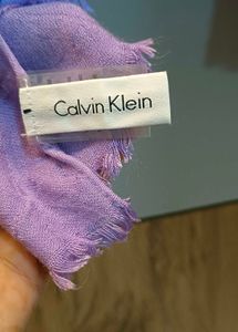 Calvin Klein 🧣scarfs