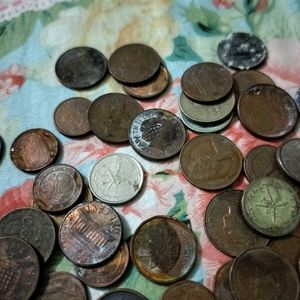 80 To 90  Vintage Coins Lot