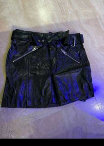 Berksha Leather Short Skirt