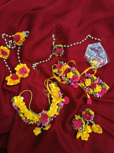 Floral Haldi jewellery Set