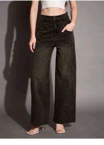 Unique Wash Wide Leg Jeans