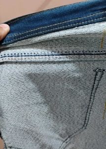 A Like New Geans Pant For Teen