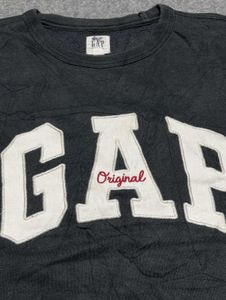GAP Black Long Sleeve Sweatshirt