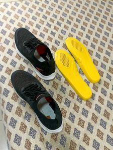 Sneakers with Insoles - Slip On