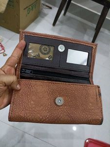 Wallet With Mobile Keeper Pouch