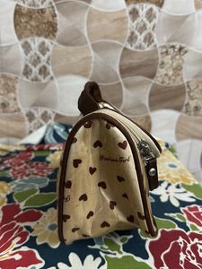 Fashion Girl Pouch