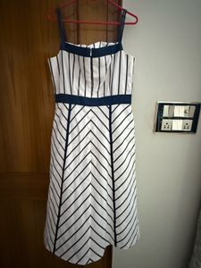 Striped -  Elegant Midi Dress
