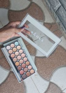 Mars Agory 24 Shades Contour Palette