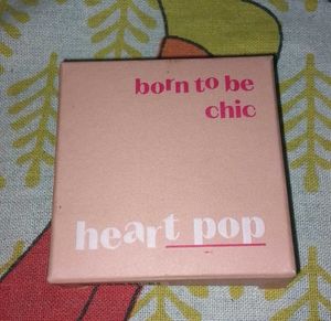 Etude heart pop blusher born to chic