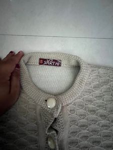 SKB SARTHI WOOLEN TOP
