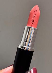 Mac Maximal Matte :- Shade :- Cafe Mocha