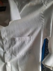 WHITE UNISEX SHIRT