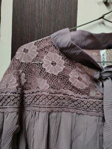 Elegant Lace Detail top