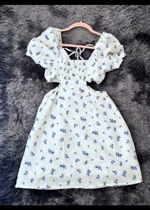 Cut Out Dress White/Blue Floral