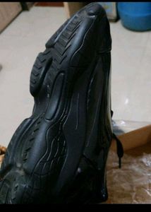 Black Shoes