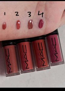 MAC LIP GLOSS