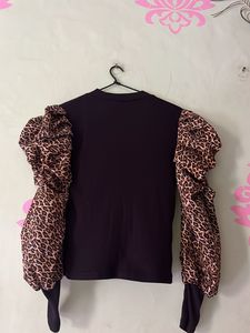 Black Leopard Printed Full Sleeves Top