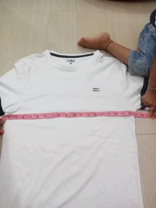 Brand New Jean&#39;s White Tshirt