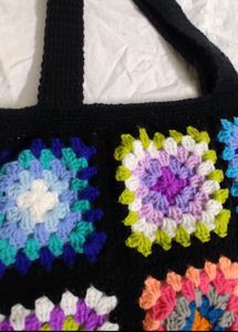 Medium granny Square Bag