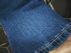 Levi&#39;s Denim blue straight fit jeans